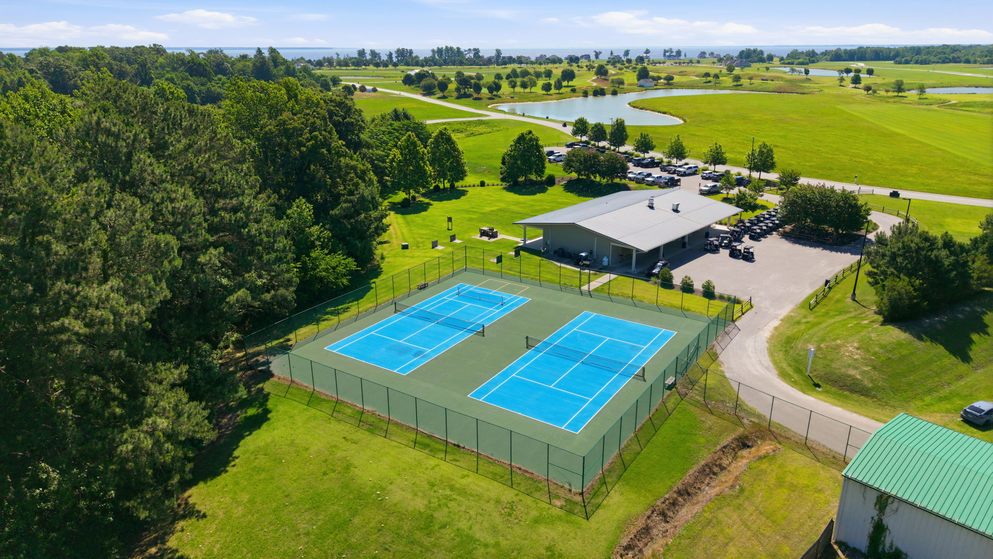 Aerial view of Occano tennis and pickleball courts